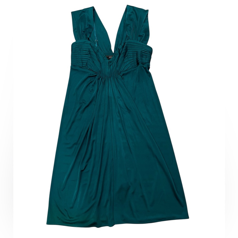 Vintage Y2K Green BCBG Cap Sleeve Empire Waist Cocktail Dress